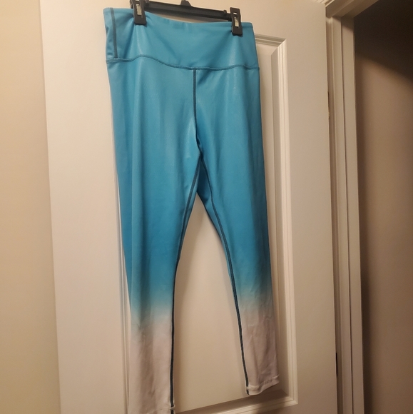 ZYIA Teal Venom Metallic Light and Tight 7/8 8-10 - Picture 2 of 3